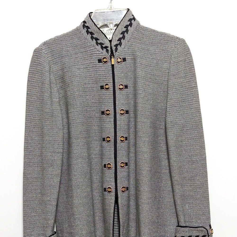 St John Sz 2 Fingertip jacket - zip up, gold buttons, black and white